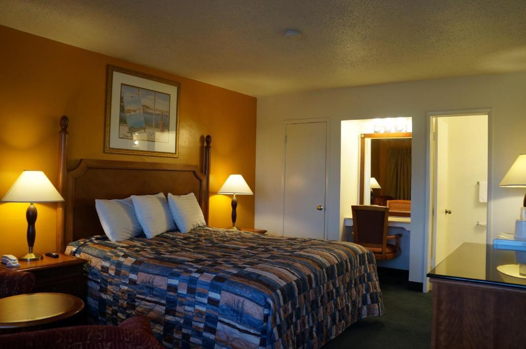 Classic Inn Red Bluff Kültér fotó