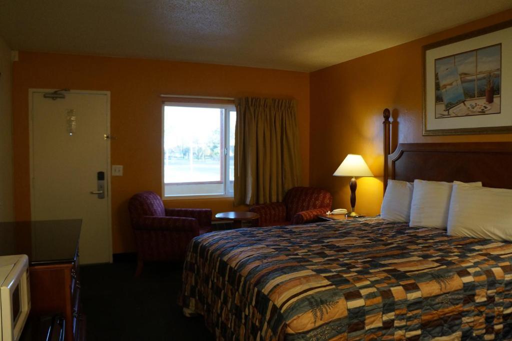 Classic Inn Red Bluff Kültér fotó